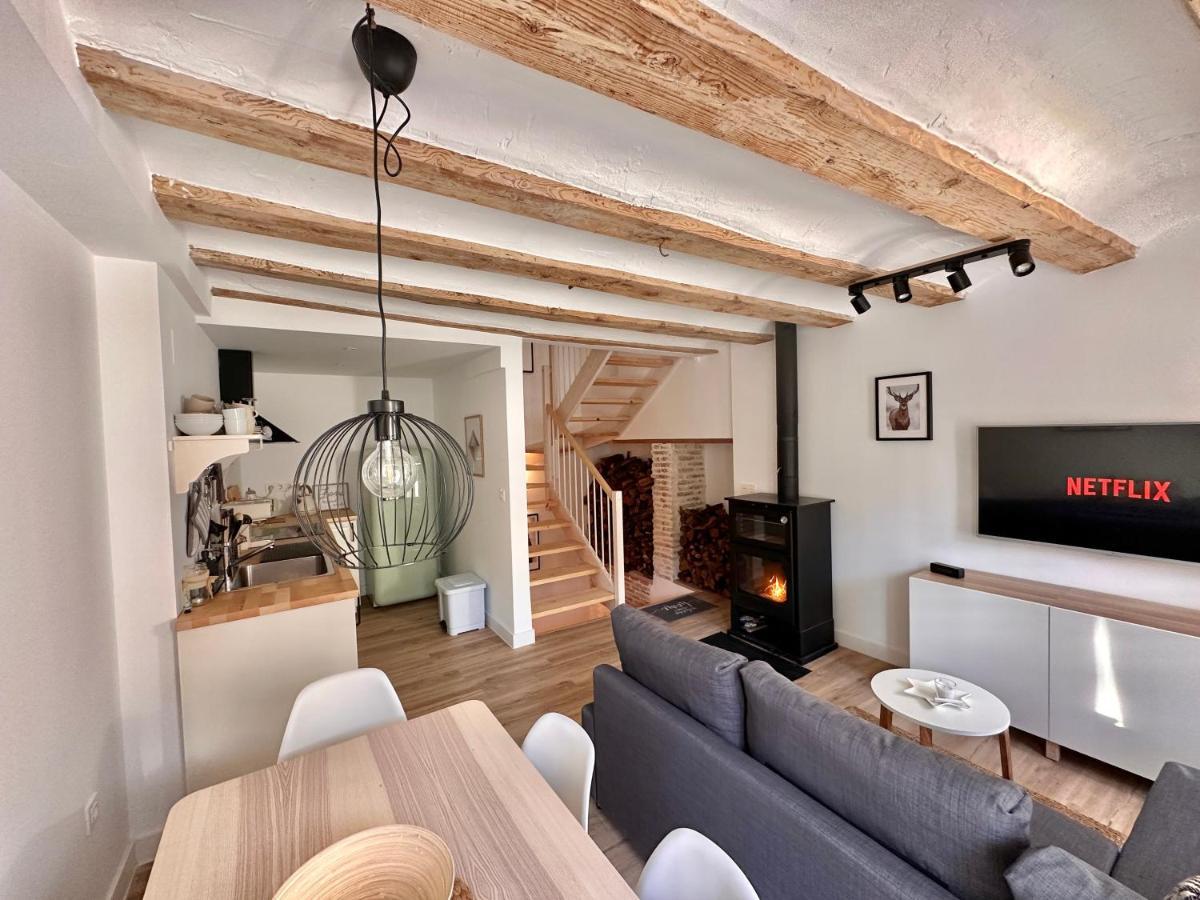 Laura'S Haus Villa ตูเดลา ภายนอก รูปภาพ